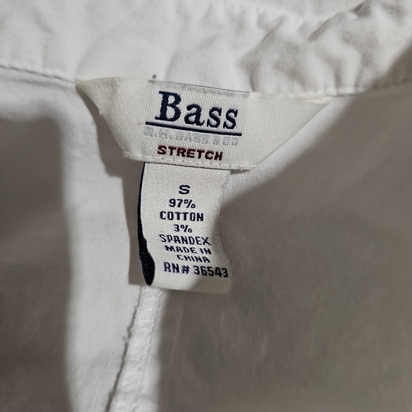 🤍 Bass White Stretch Button-Down Blouse | Tailored Fit | Size S - Picture 3 of 4
